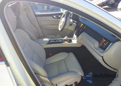 2022 Volvo Xc60 B5 Inscription from USA, damaged, VIN YV4L12DL1N1946441